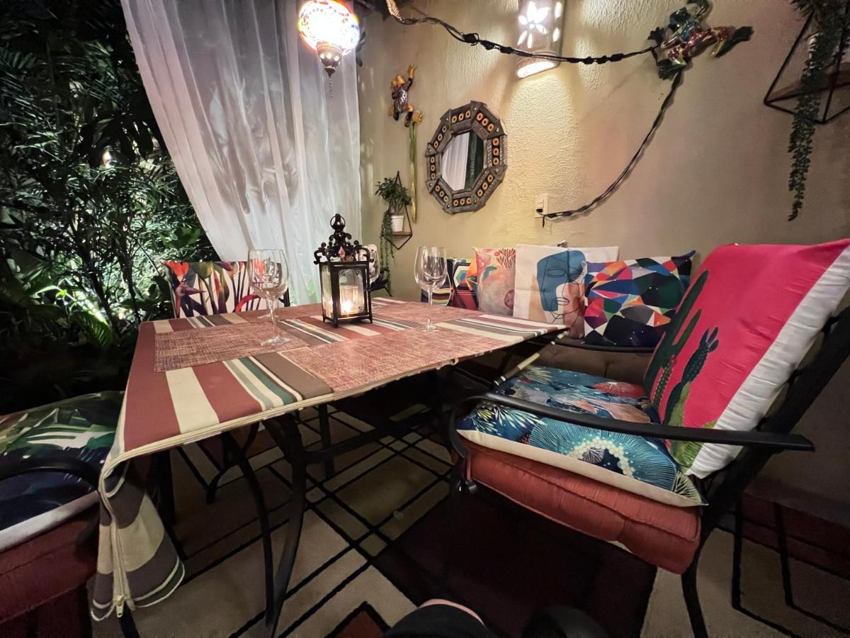 Dickinson Guest House, Guadalajara Expo Екстер'єр фото